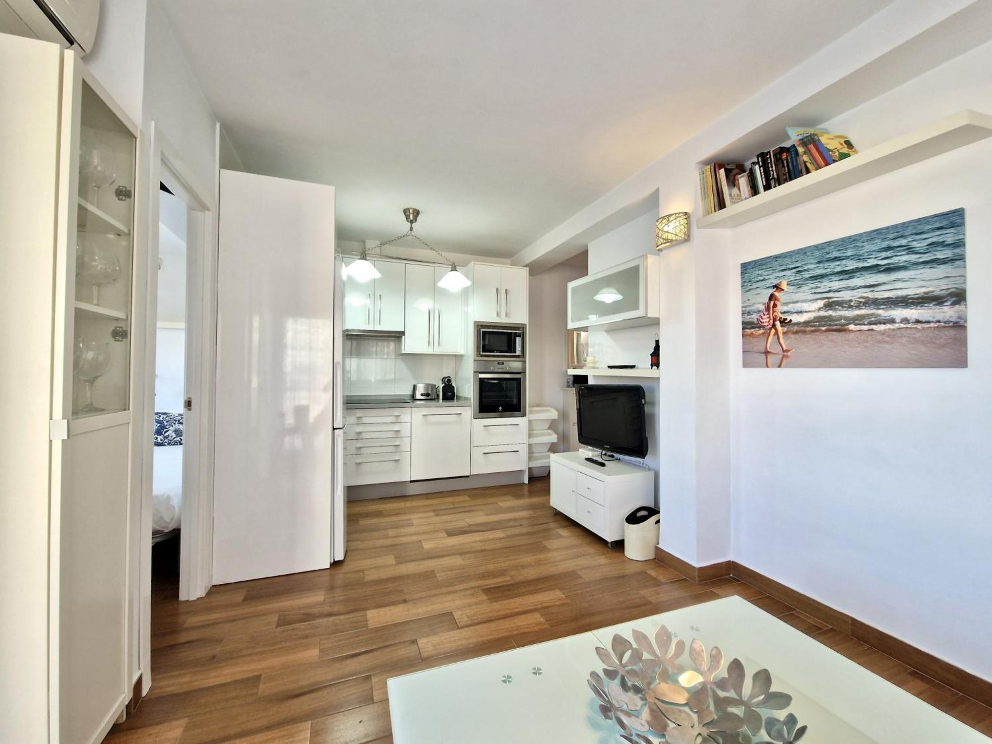 Sr Mediterraneo Playa De La Carihuela Торремолинос Экстерьер фото